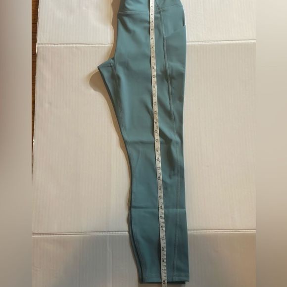 MWT - Fabletics- matching set Small impact sports bra and buttery-soft legging - Picture 8 of 11